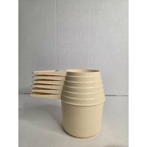 Vintage Set of 6 Tupperware Measuring Cups Almond Cream Beige Stackable